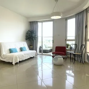 2br Vacation דירה